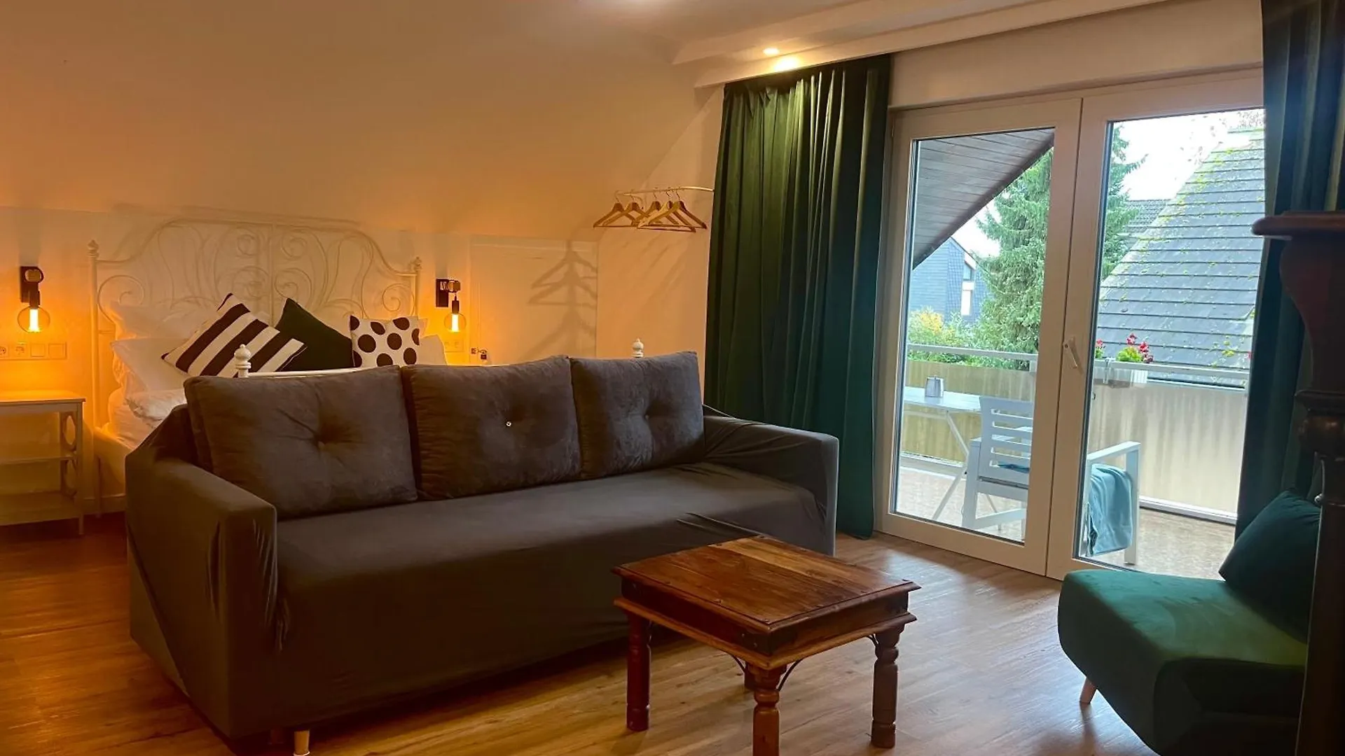 Villa Orchard Frankfurt Bed & Breakfast Kriftel