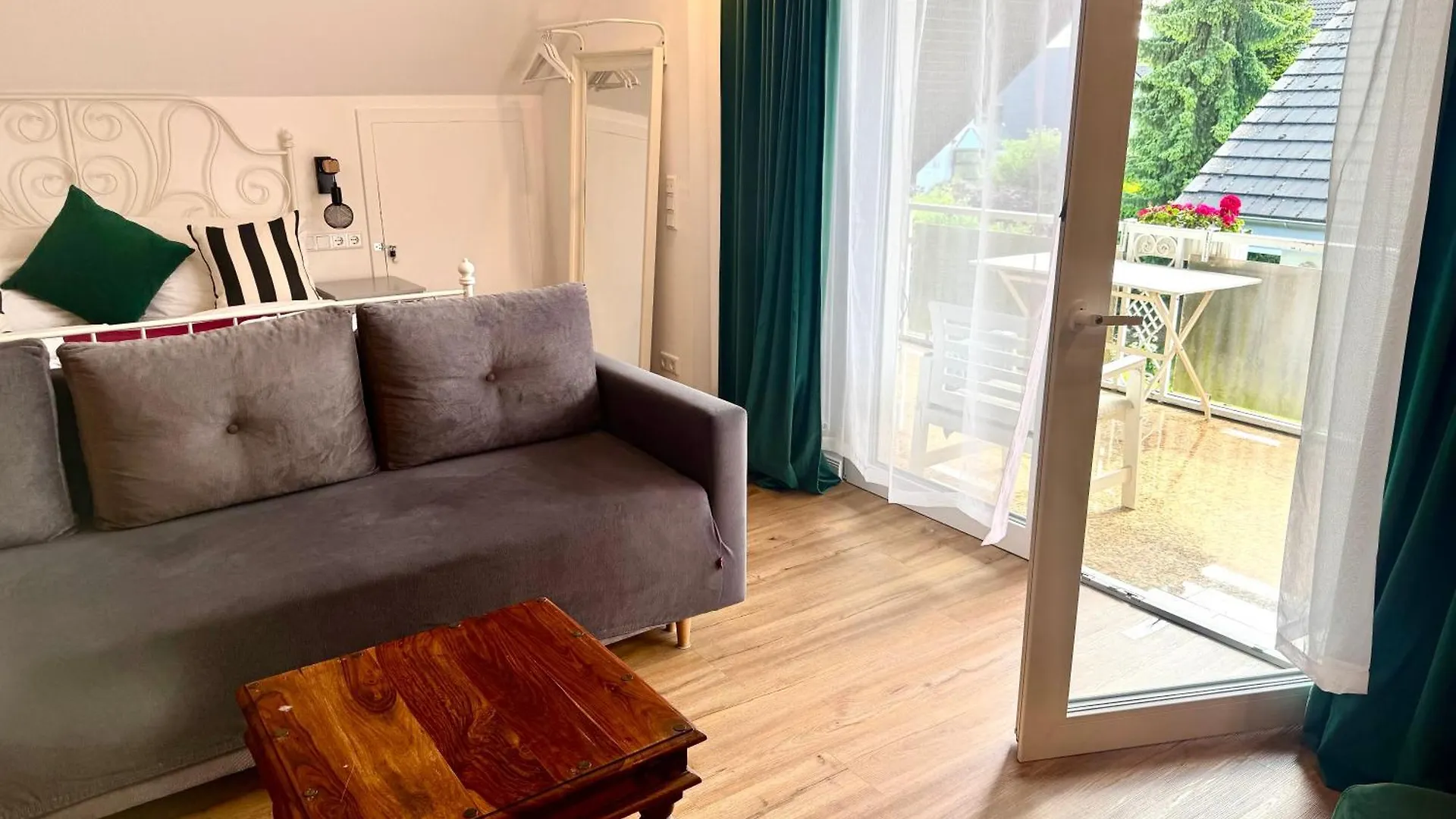 Villa Orchard Frankfurt Kriftel 5*,  Niemcy