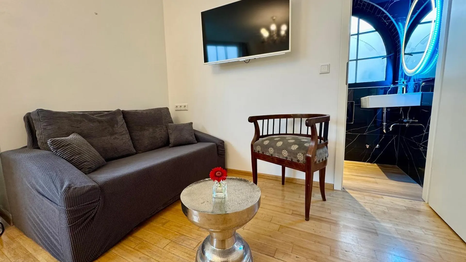 Villa Orchard Frankfurt Bed & Breakfast Kriftel