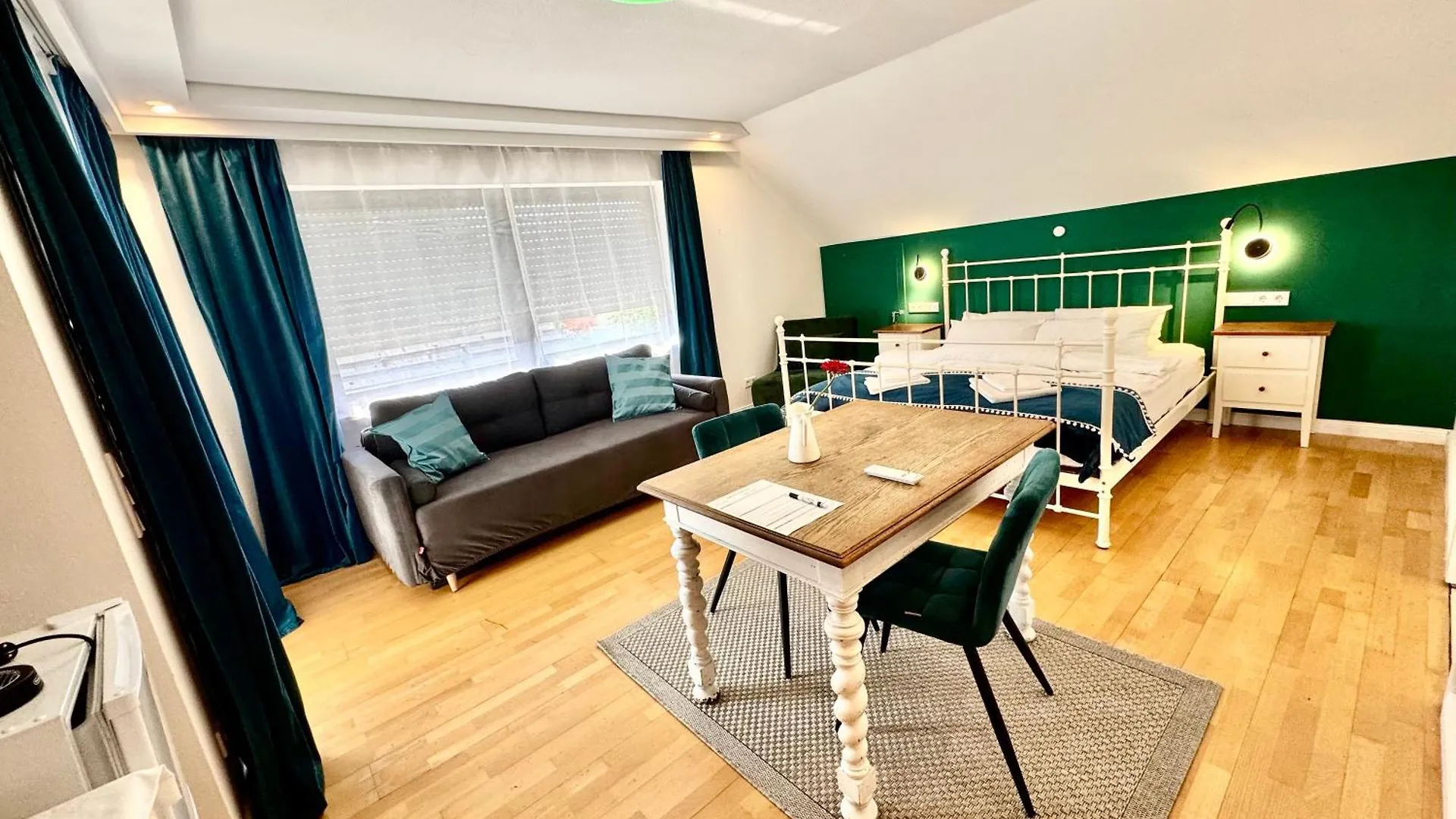 Bed & Breakfast Villa Orchard Frankfurt