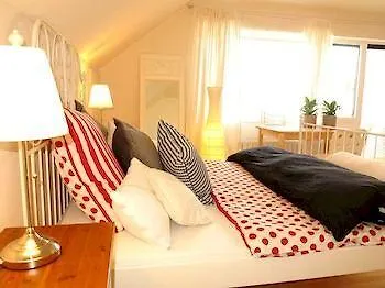 Villa Orchard Frankfurt Kriftel B&B